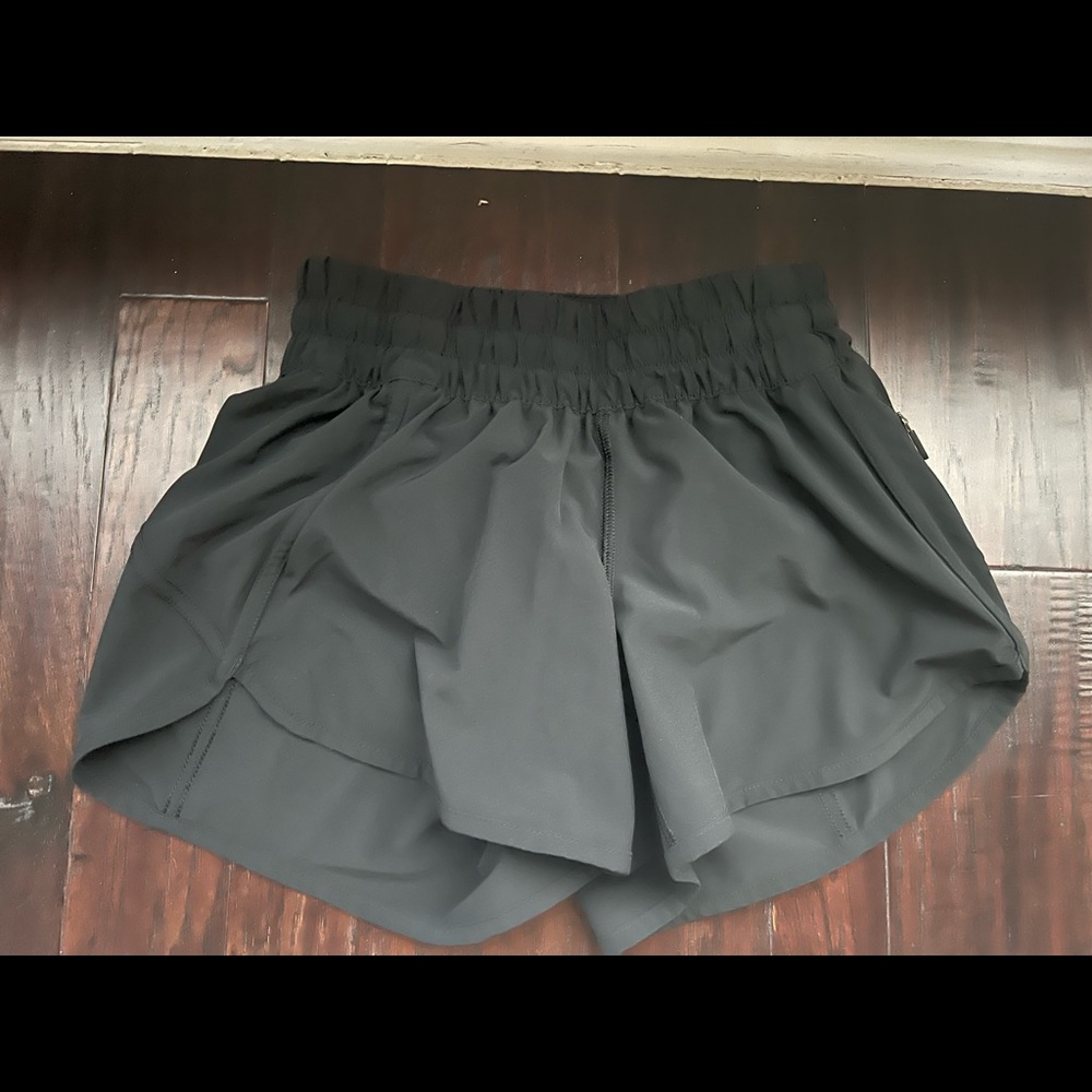 LuLuLemon black shorts